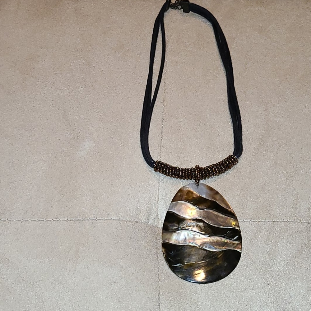 Handmade leather and genuine shell necklace